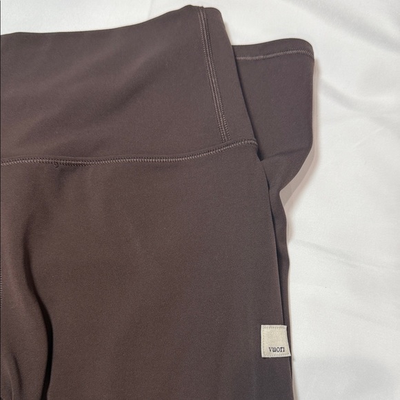 Brown High-Waisted Leggings - Picture 3 of 6